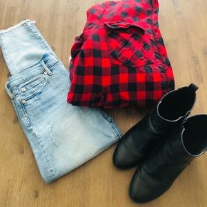 GAP High Rise Destructed True Skinny Ankle Jeans